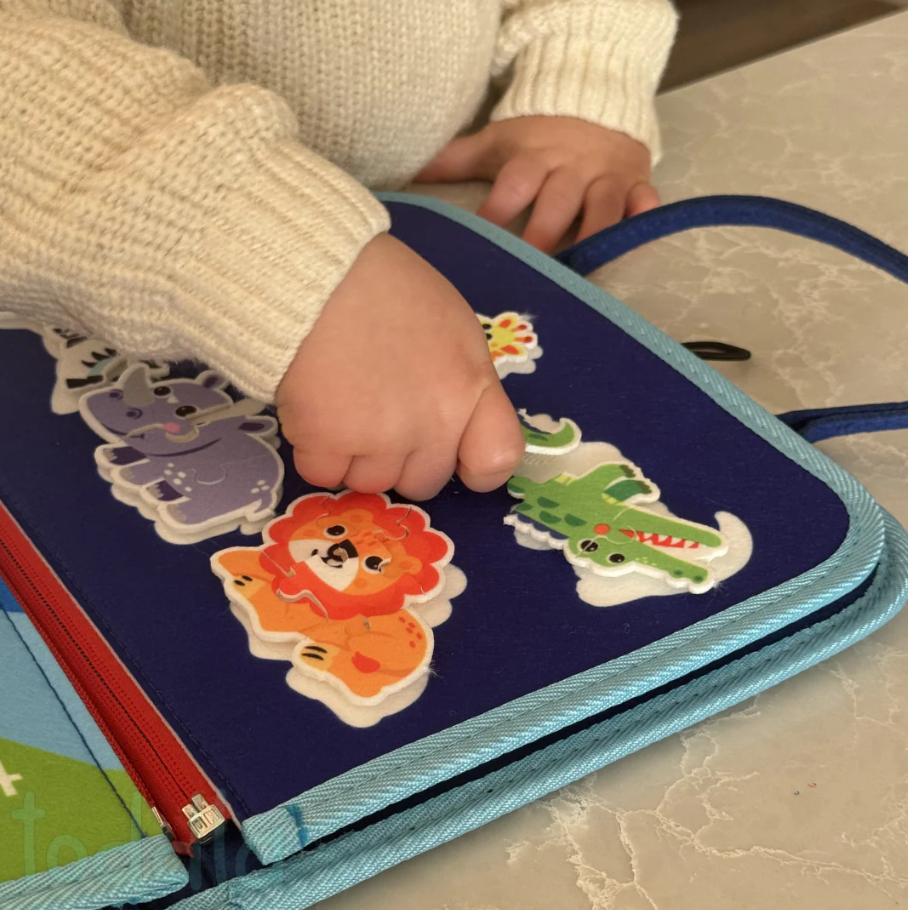 Montessori Activity Board for Toddlers – Sensory Busy Board with Zippers, Buttons & Learning Activities