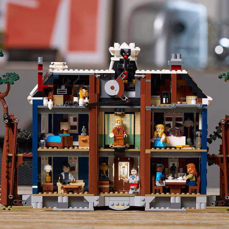 2593 pcs Stranger Things: The Creel House